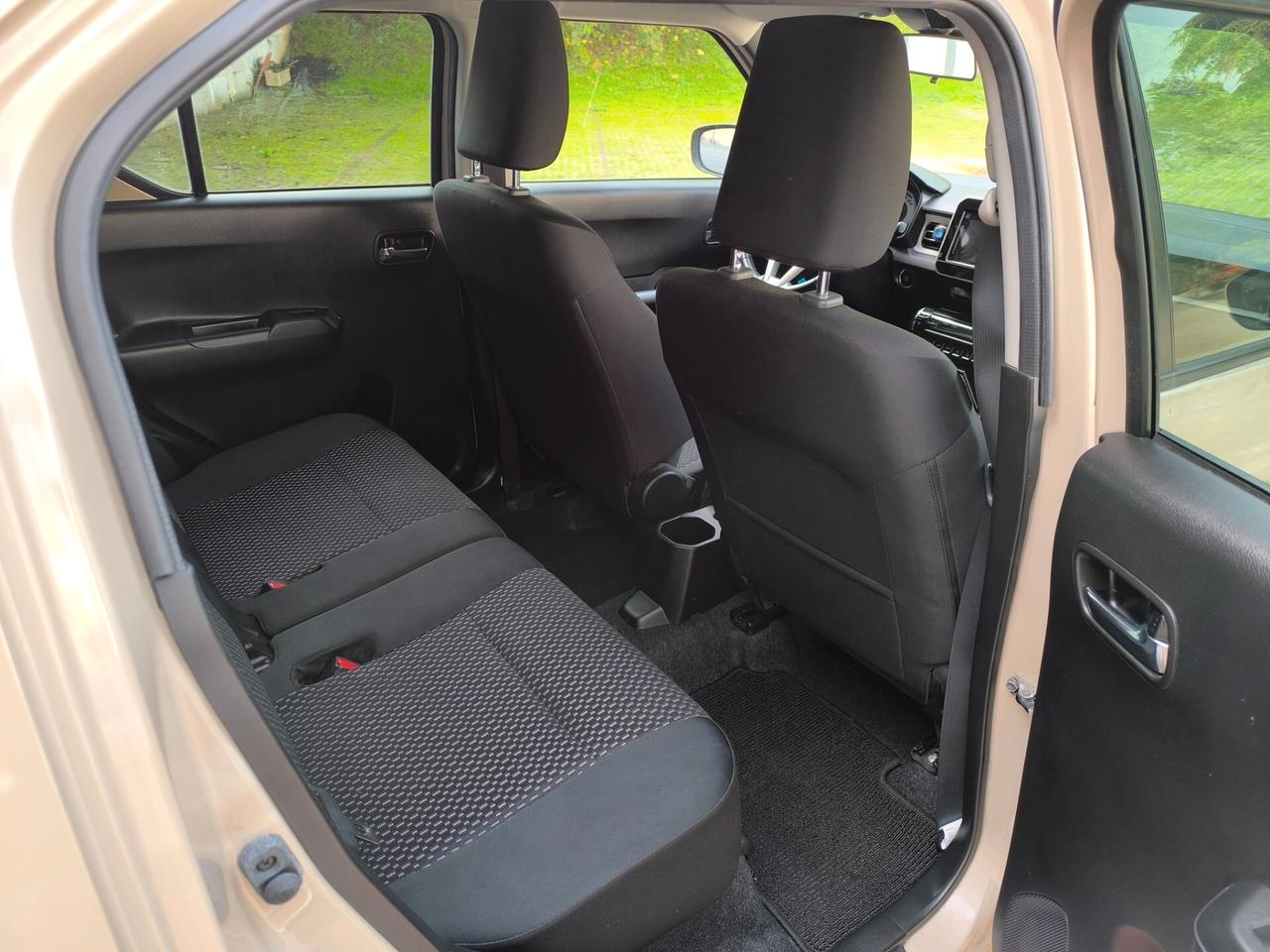 Suzuki Ignis 1.2 Hybrid CVT Top