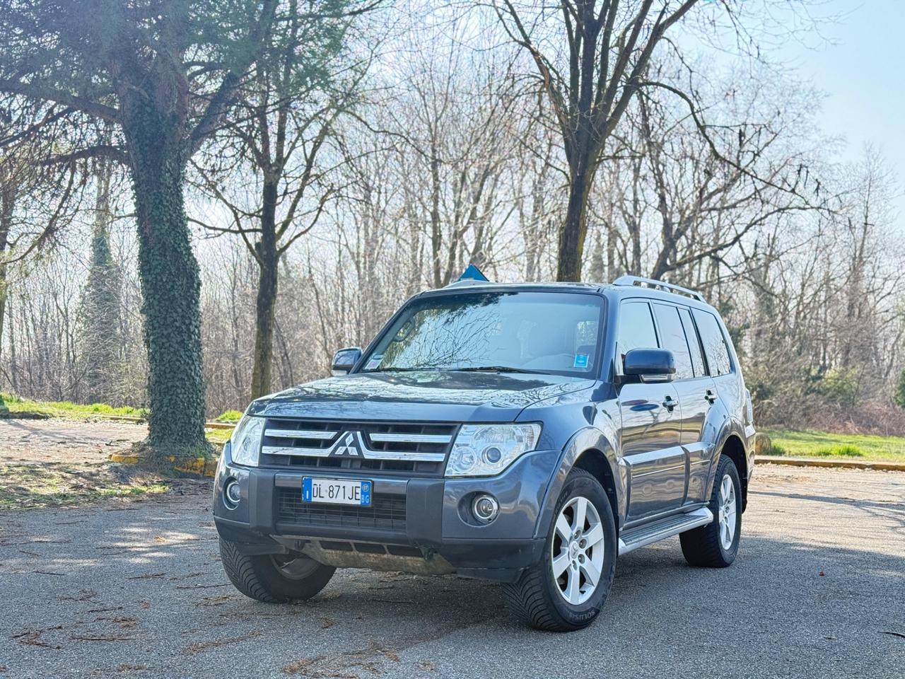 Mitsubishi Pajero 3.2 DI-D 16V 5p. Invite