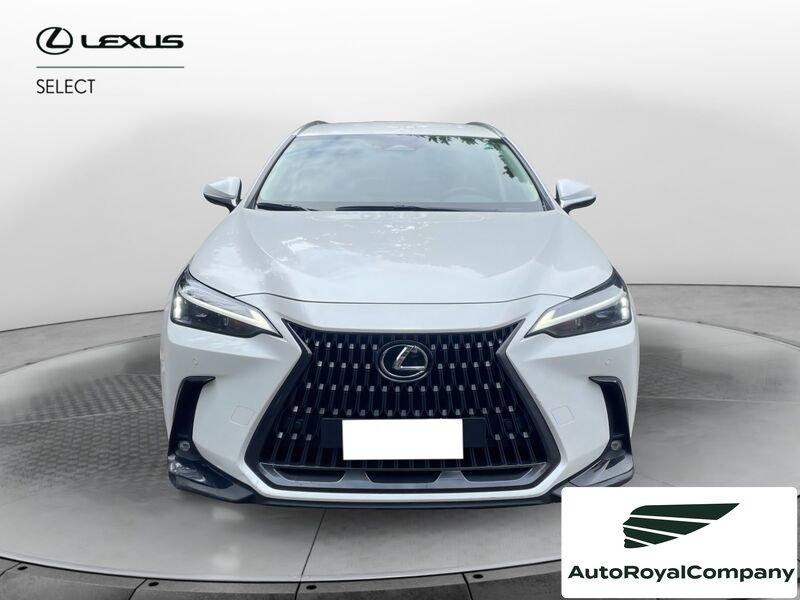 Lexus NX NX Plug-in 4WD Premium + IVA ESPOSTA