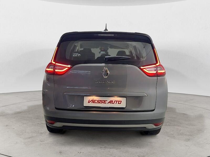 Renault Grand Scénic TCe 140 CV FAP Sport Edition2