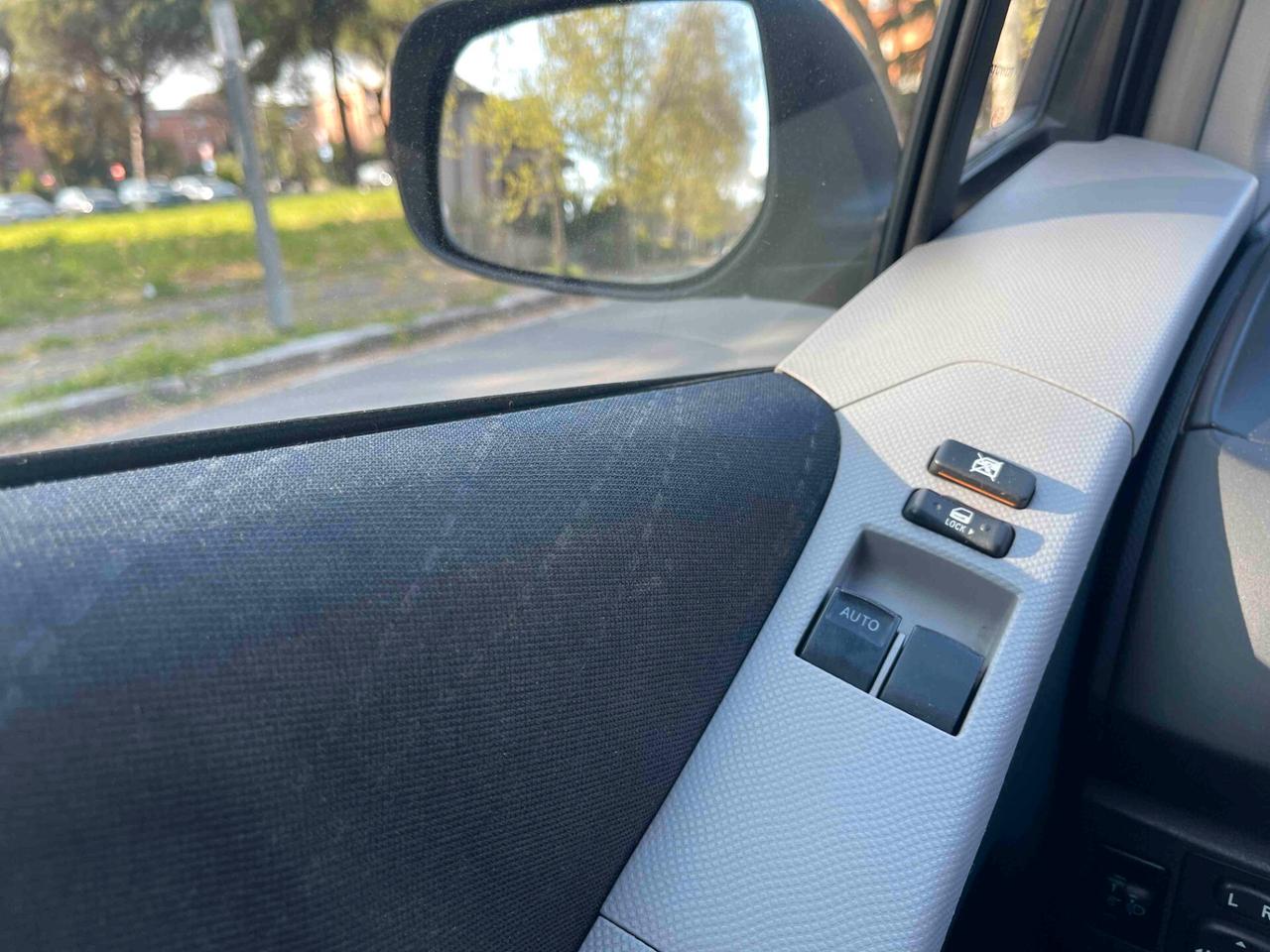 Toyota Yaris 1.4 D-4D 5 porte Sol NEOPATENTATI AUTOMATICA