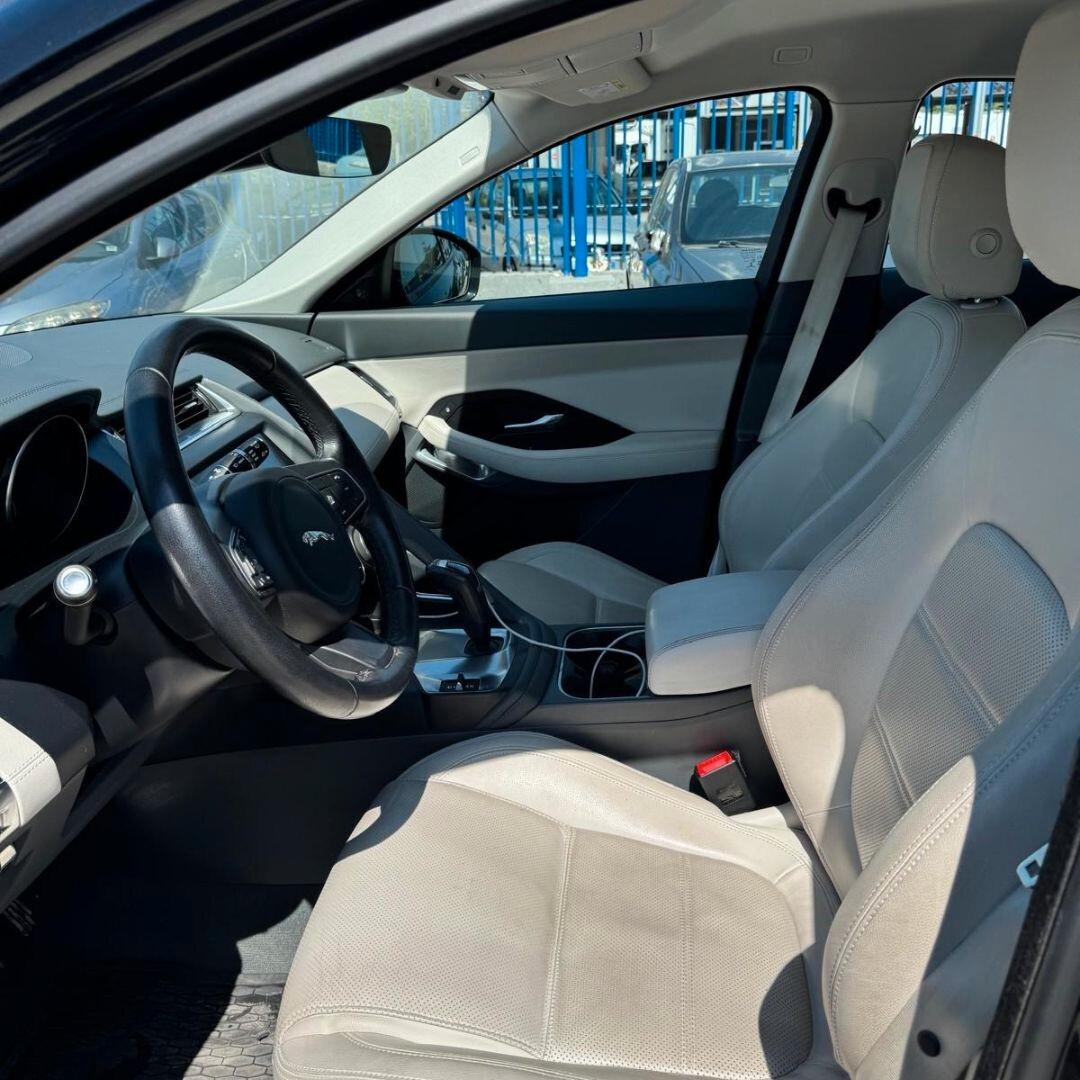 Jaguar E-Pace 2.0D 150 CV AWD aut. R-Dynamic HSE