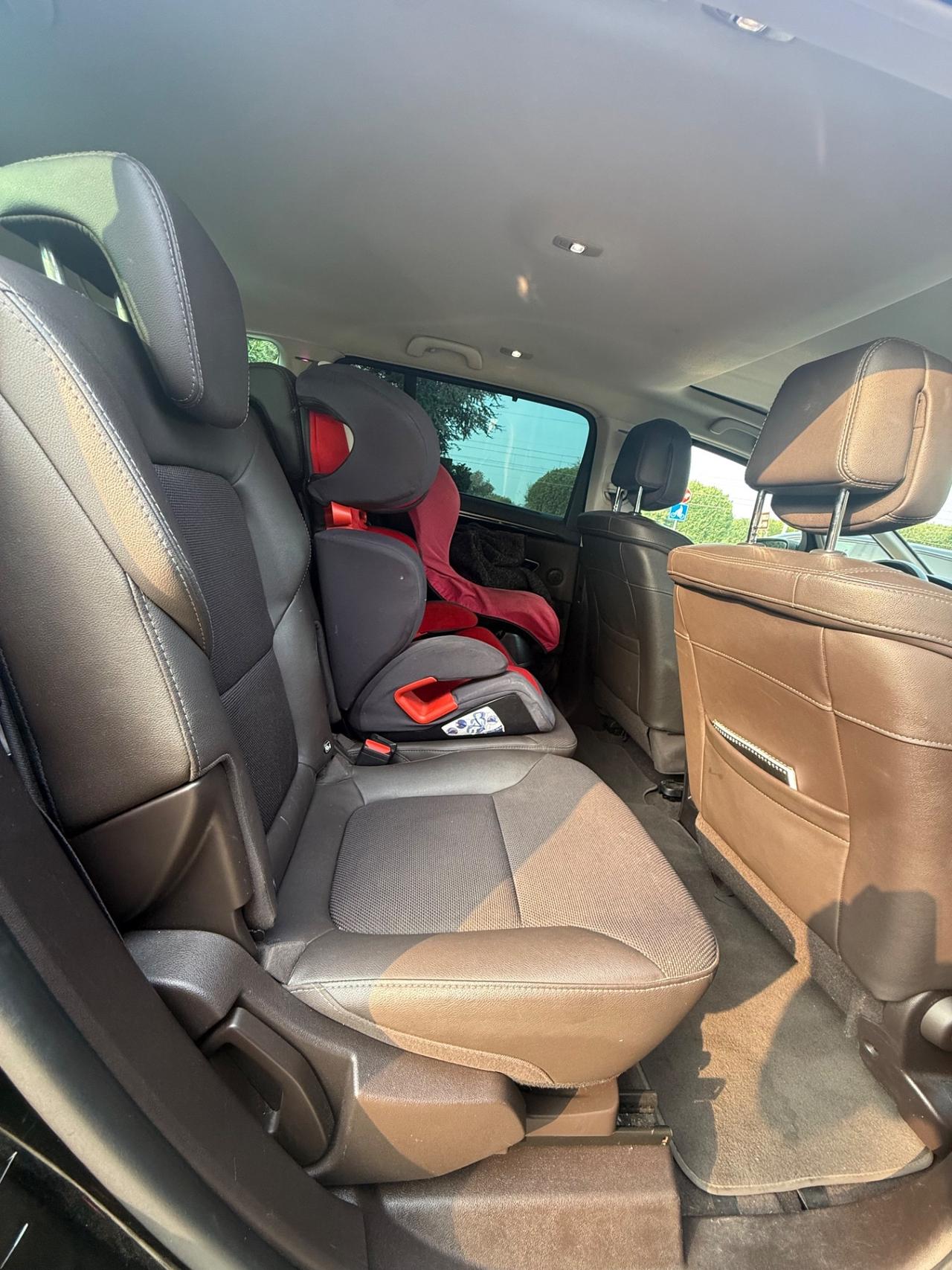 Renault Espace dCi 160CV EDC Energy Initiale Paris 4Control