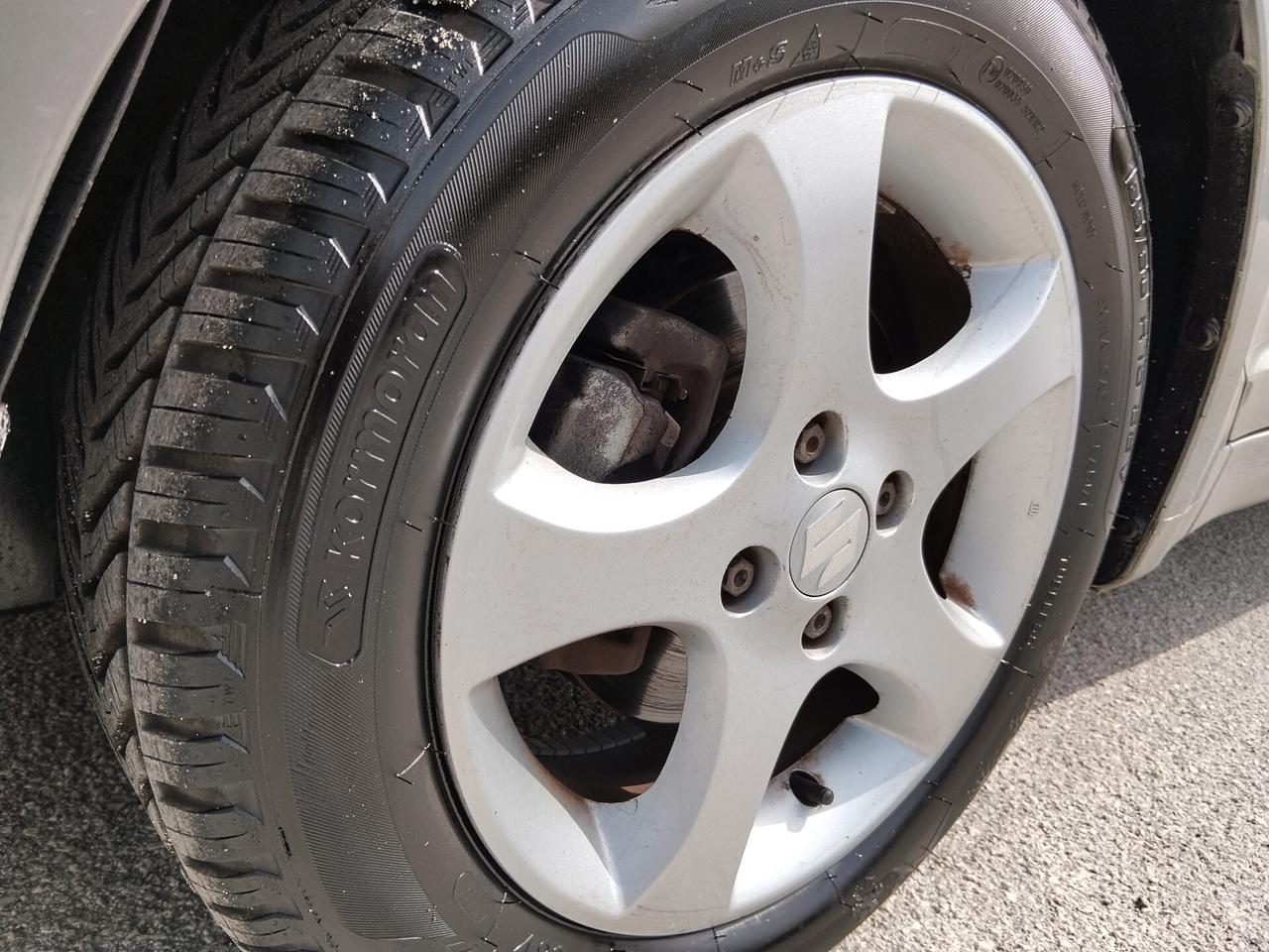 Suzuki Swift 1.3 DDiS 5p. GLX