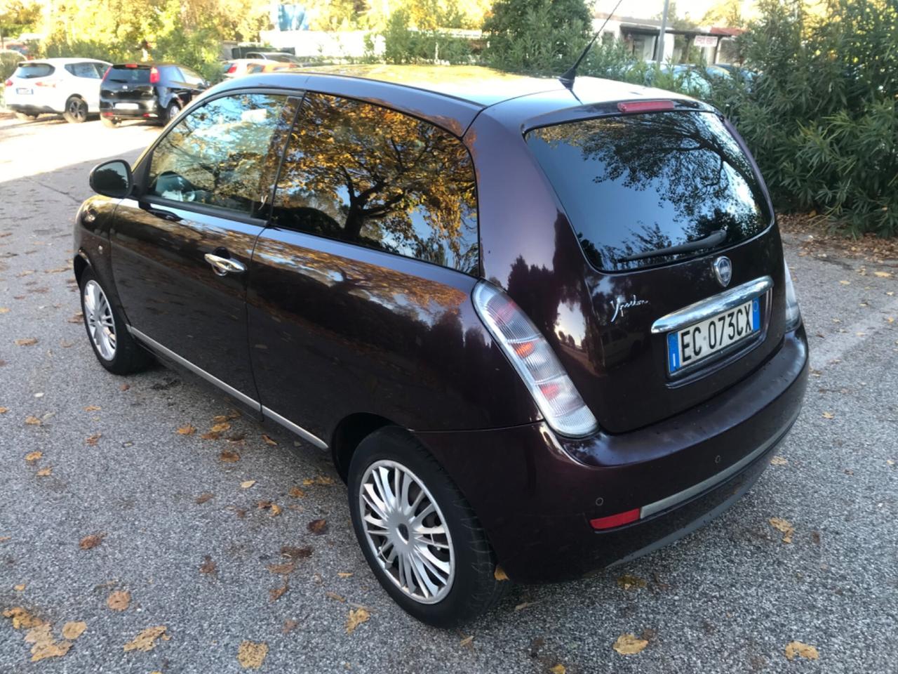 Lancia Ypsilon 1.2 Platino