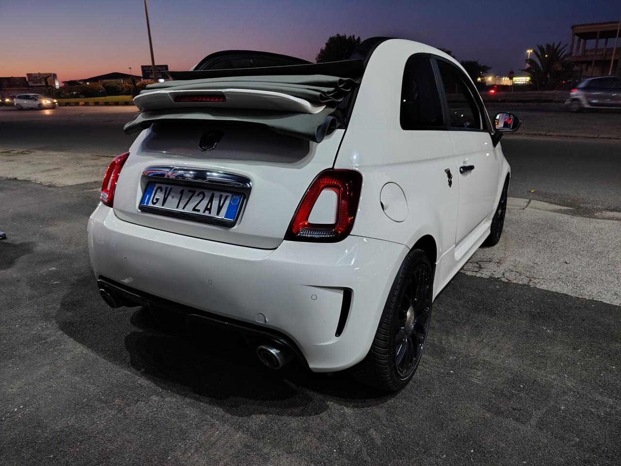 Abarth 595 1.4 Turbo T-Jet 160 CV Competizione