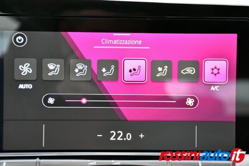 VOLKSWAGEN GOLF VARIANT 1.5 ETSI ACT 131 CV DSG LIFE