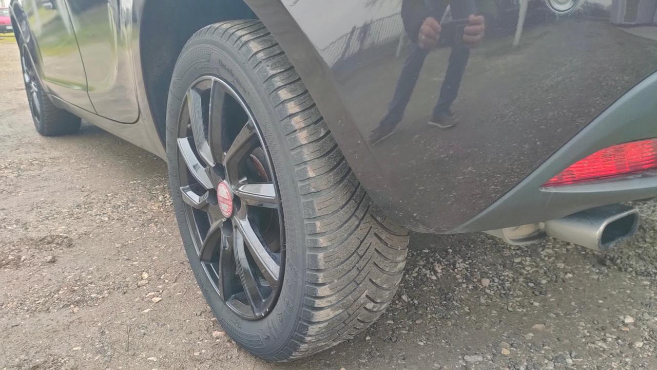 Lancia Ypsilon 5 Porte Ypsilon 1.2 8v Elefantino ecochic Gpl 69cv