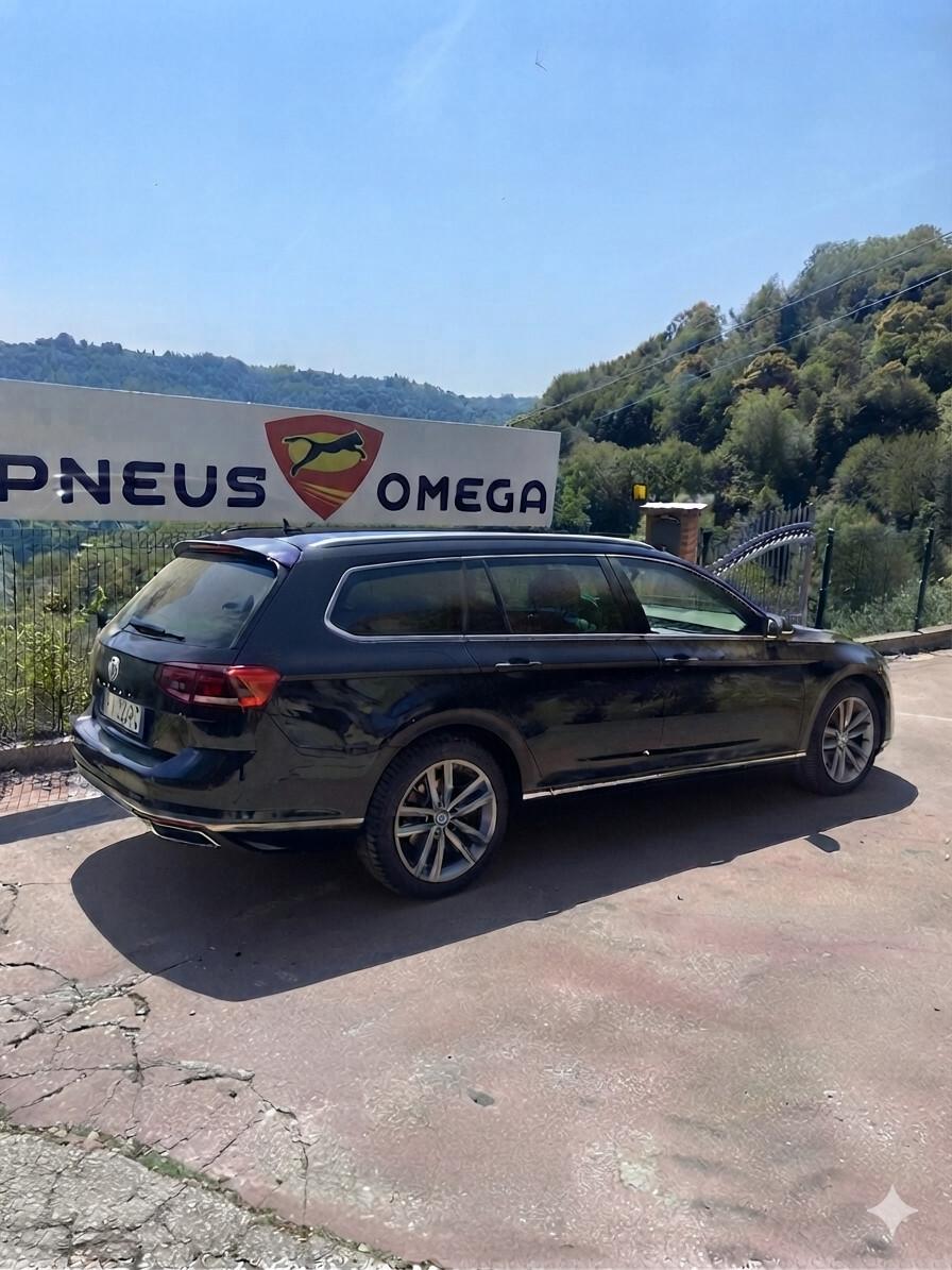 Volkswagen Passat Variant 2.0 TDI SCR 190 CV DSG Executive BMT