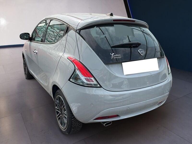 Lancia Ypsilon III 2021 1.0 firefly hybrid Gold s&s 70cv