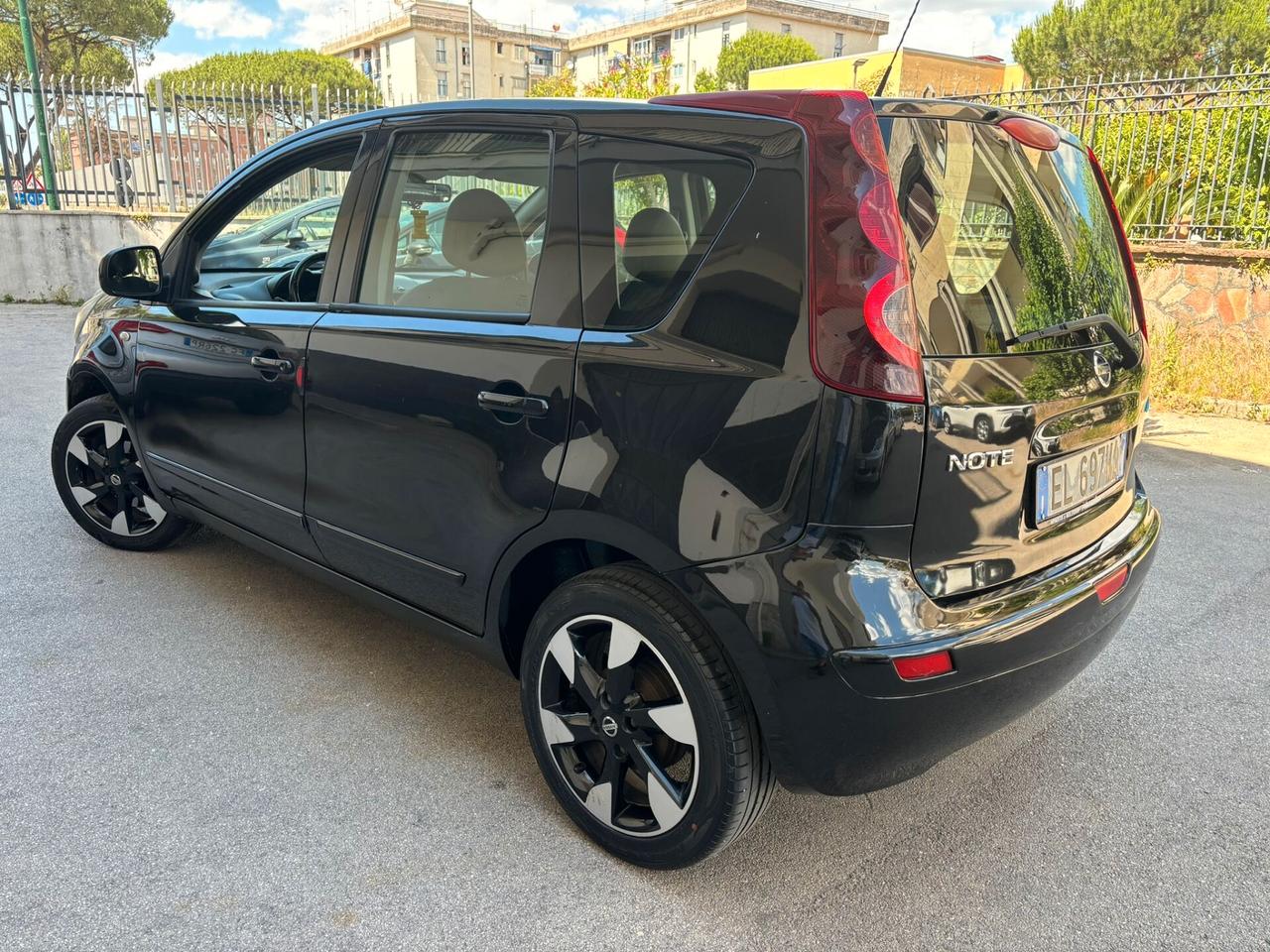 Nissan Note 1.5 dCi 90CV Tekna