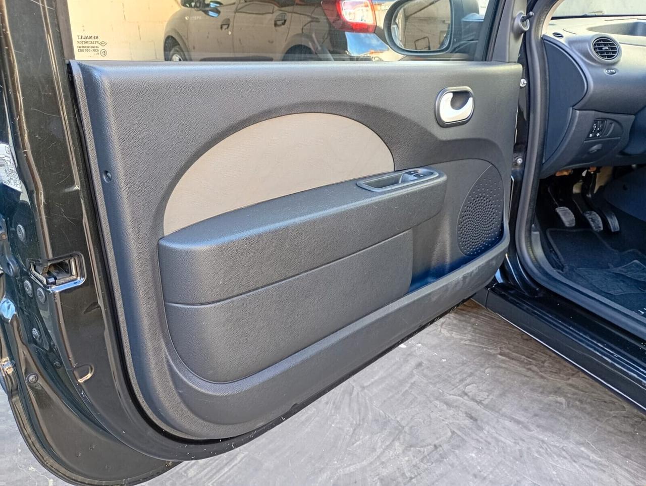 Renault Twingo 1.2 16V LEV Yahoo!