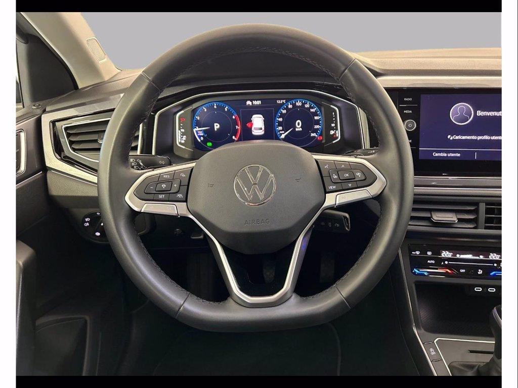 VOLKSWAGEN Polo 1.0 tsi style 95cv dsg del 2023