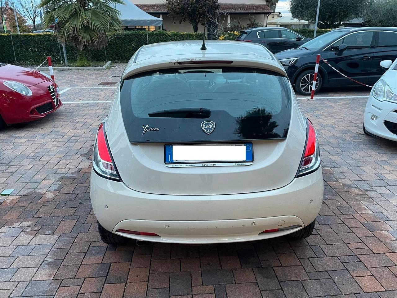 Lancia Ypsilon 1.2 BENZINA UNICO PROPRIETARIO OK PER NEOPATENTATI