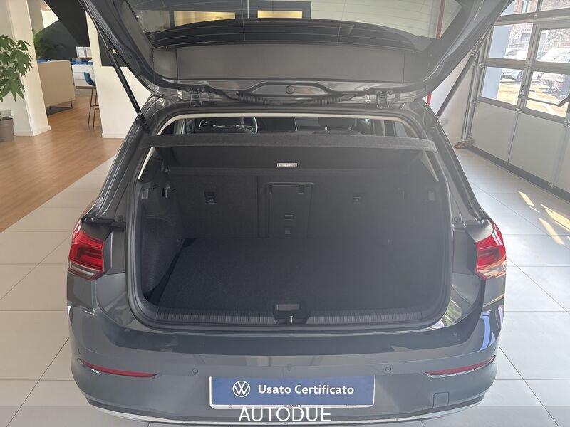 Volkswagen Golf 8 2.0 TDI STYLE 115CV DSG