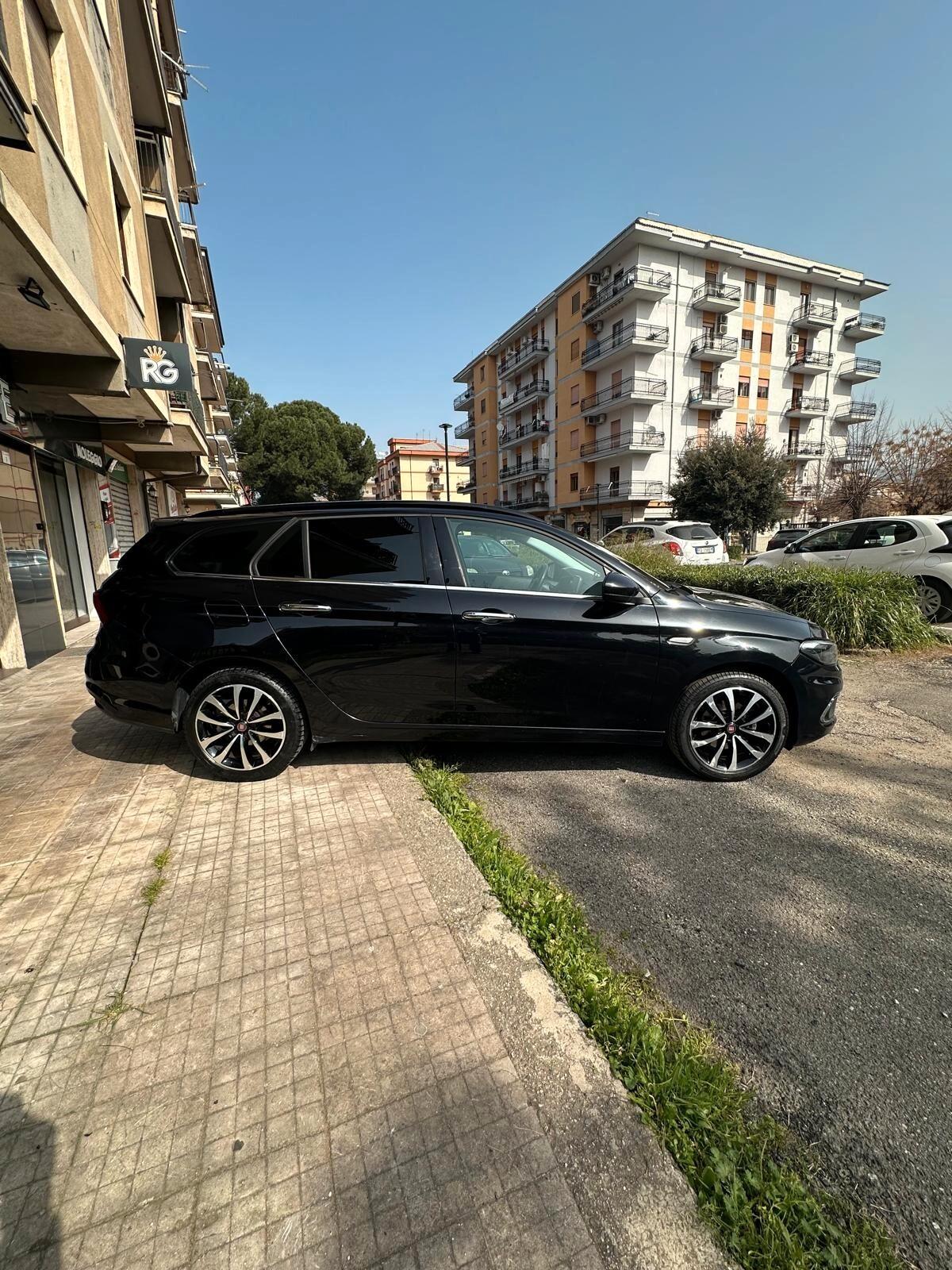 Fiat Tipo 1.3 Mjt S&S SW Lounge