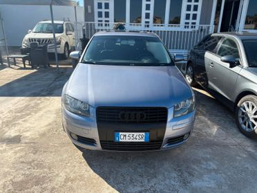 Audi A3 2.0 16V FSI Ambition