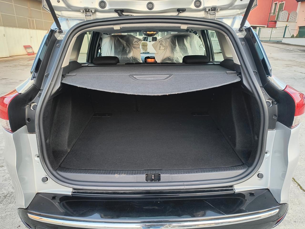 Renault Clio Sporter 1.5 dCi 8V 75CV Costume National