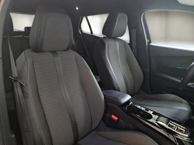 PEUGEOT 2008 BLUEHDI 130 EAT8 ALLURE S/S AUT. CROSSOVER