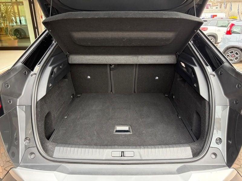 Peugeot 3008 Hybrid 136 GT e-DCS 6