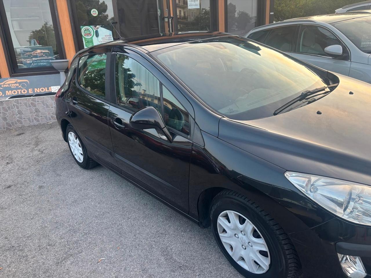 Peugeot 308 1.6 HDi 90CV 5p. Premium
