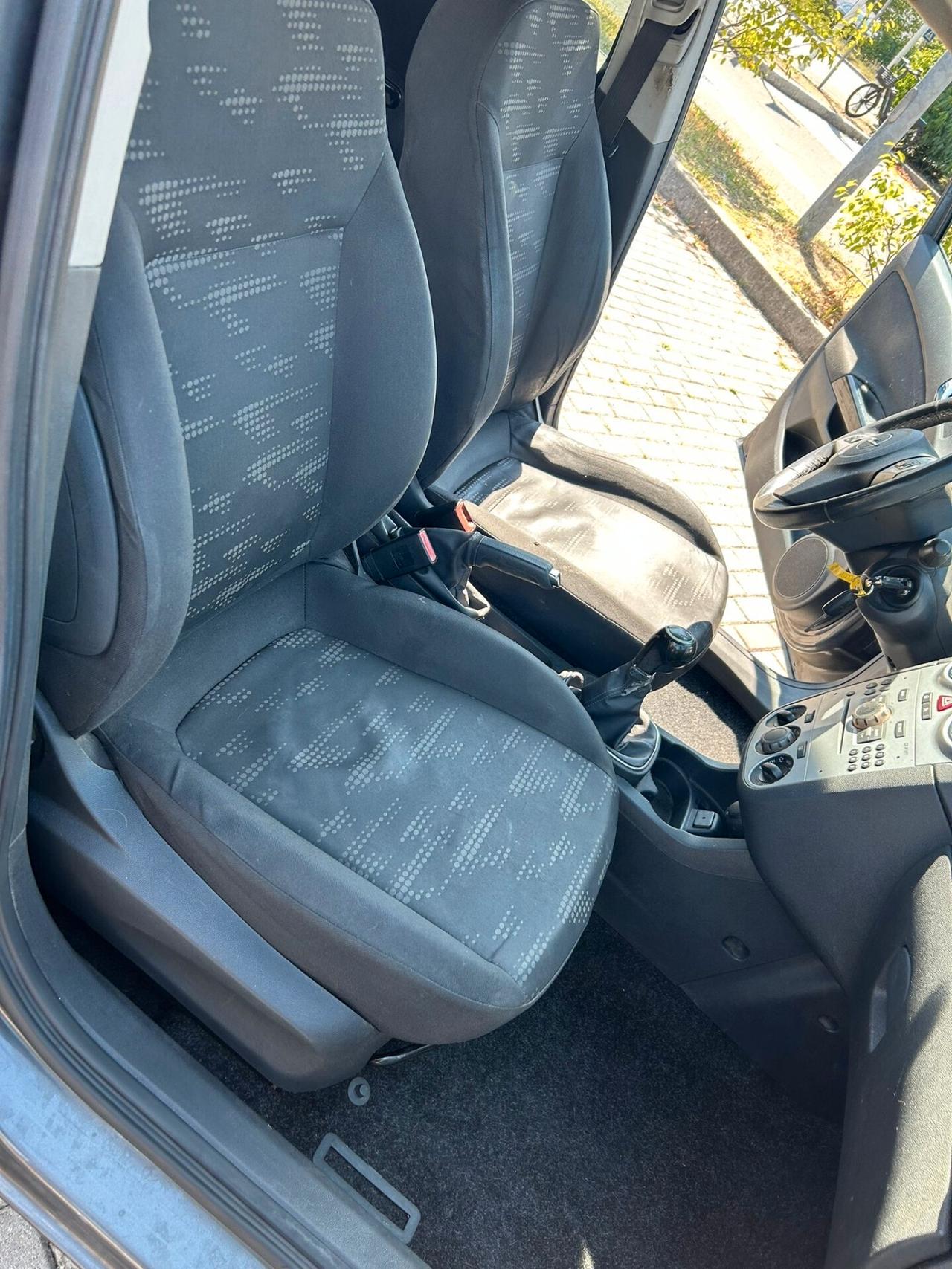 Opel Corsa 1.2 85CV 5 porte GPL-TECH One