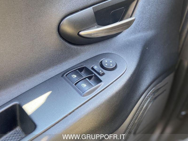 Lancia Ypsilon 1.2 69 CV 5 porte Gold