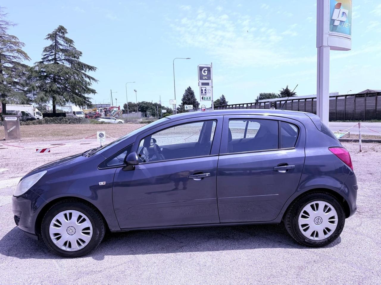 Opel Corsa 1.3 CDTI 75CV 5 porte Ok neopatentati