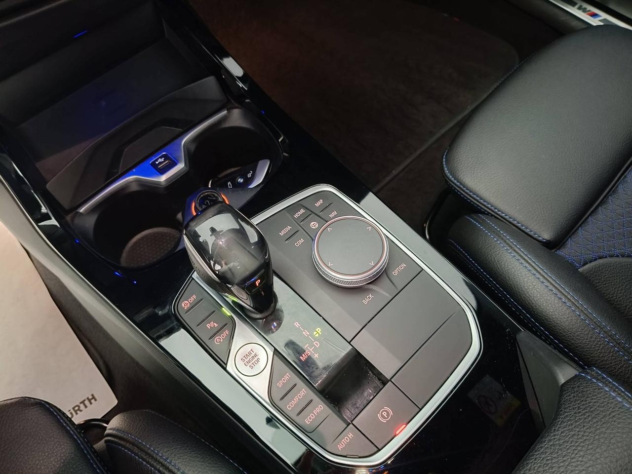 BMW Serie 1 F40 - 118d Msport auto