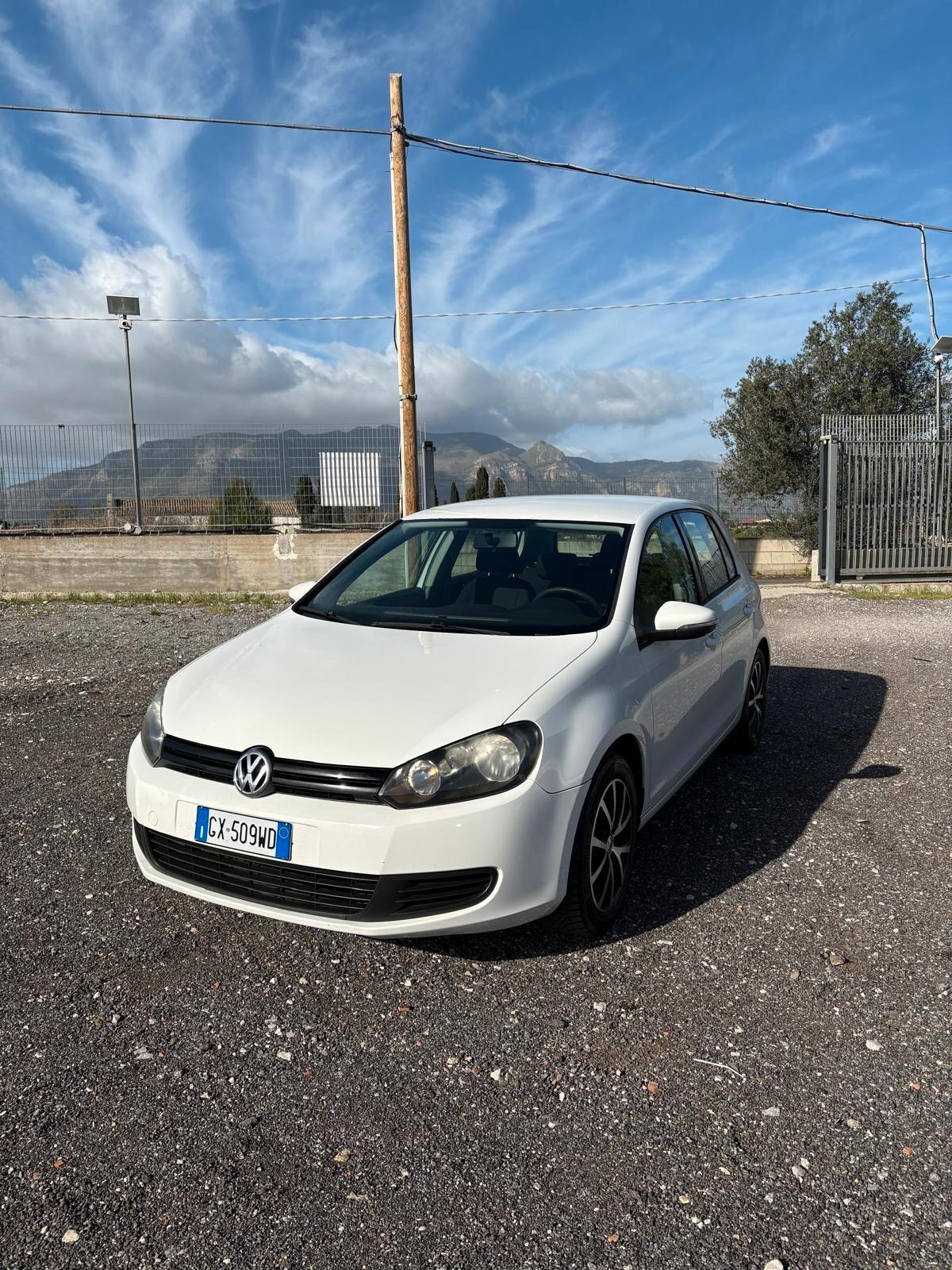 Volkswagen Golf Business 1.6 TDI 5p. Highline