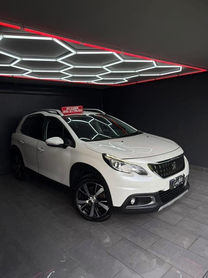 Peugeot 2008 BlueHDi 120 CV Crossway 2017