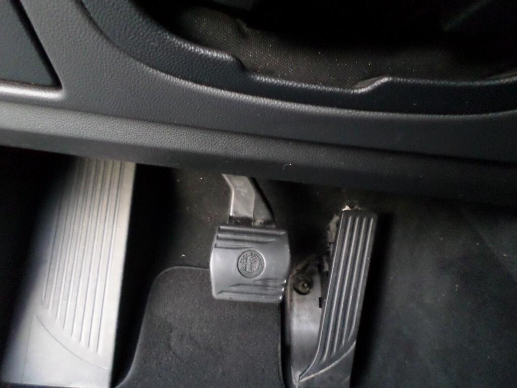 Alfa Romeo Stelvio 2.2 Turbodiesel 160 CV AT8 RWD Rosso Edizione