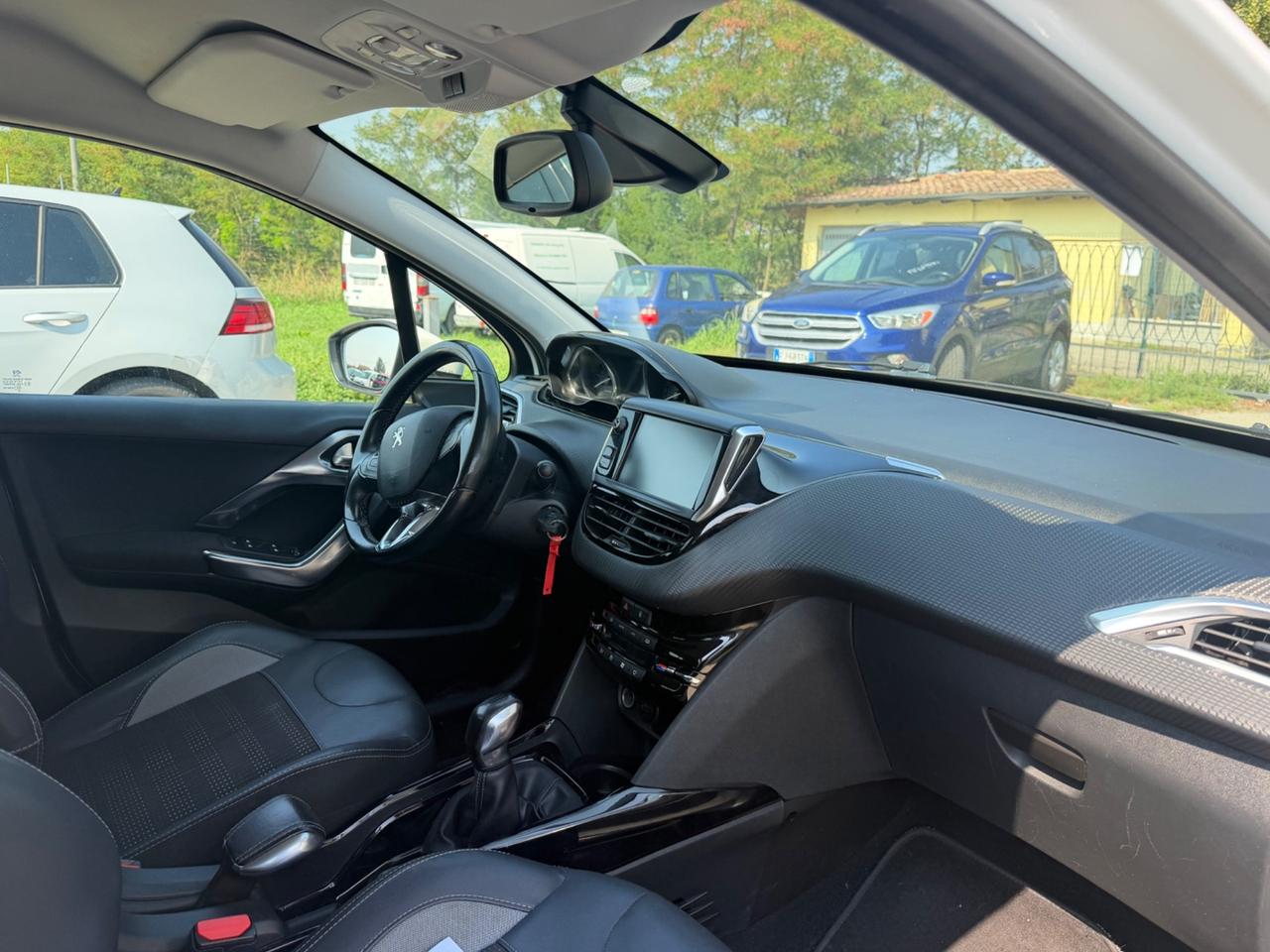 Peugeot 2008 PureTech Turbo 110 S&S Allure