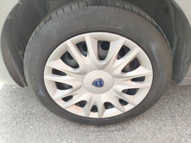 Lancia Ypsilon Ypsilon 2013 - 1.2 8v Silver ecochic Gpl 69cv
