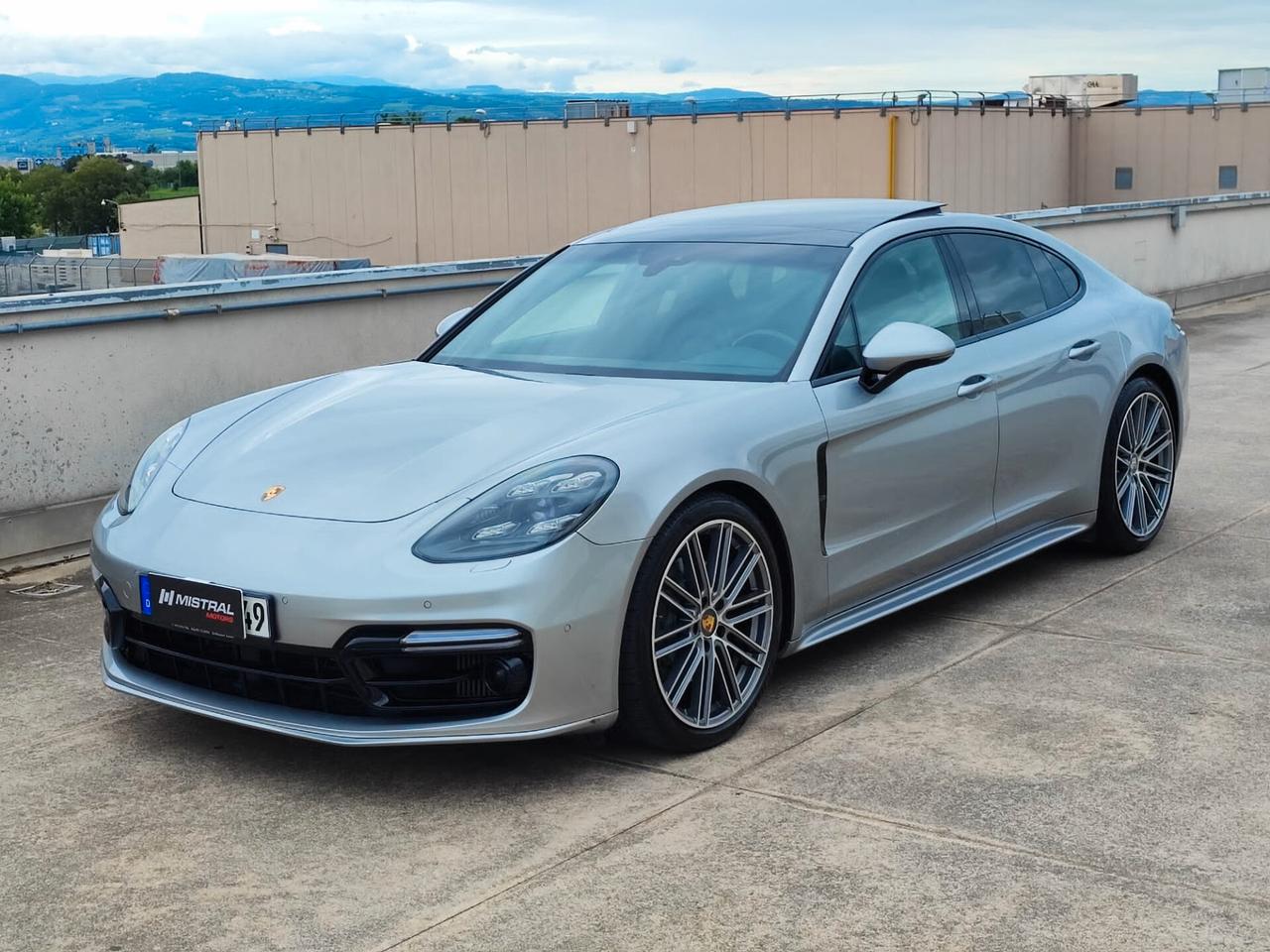 Porsche Panamera 4S Diesel 120000 Km