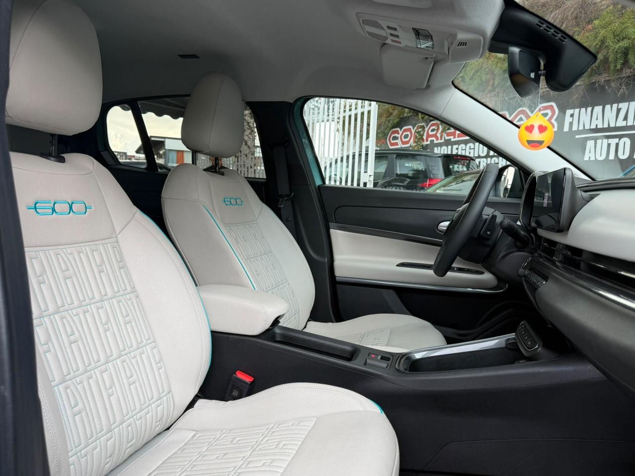 Fiat 600 2025 HYBRID 1.2 MHEV LA PRIMA AUTOMATICA
