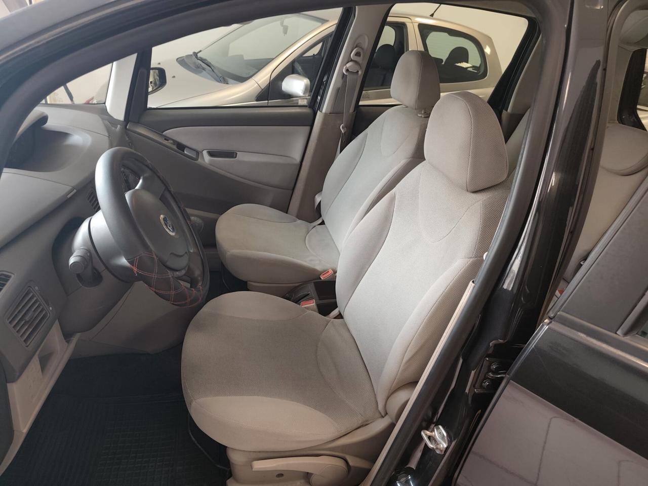 Fiat Idea 1.3 Multijet 16V Emotion