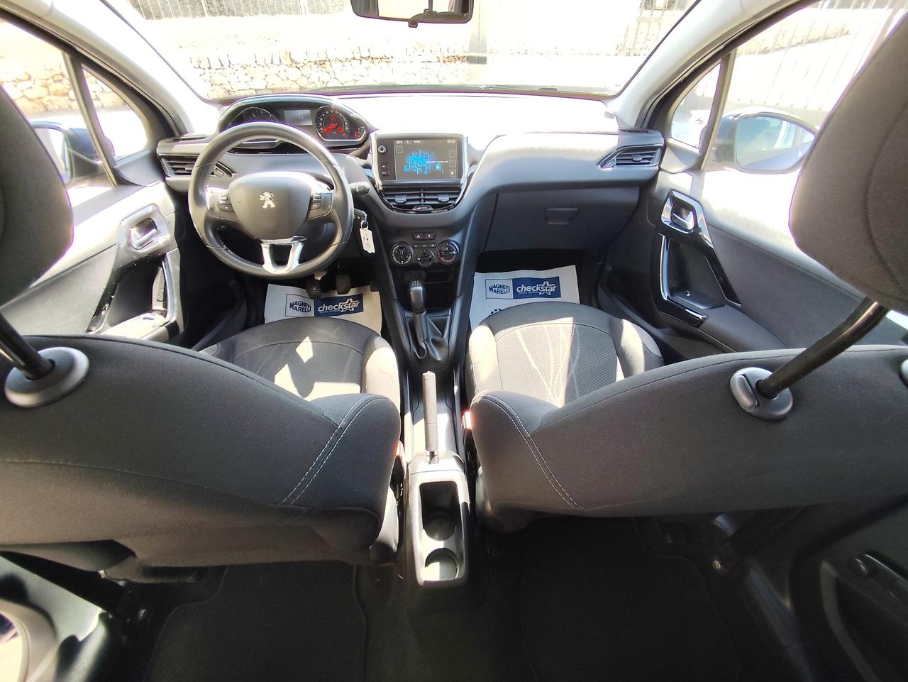 Peugeot 208 1.4 HDi 68 CV 5 porte Allure