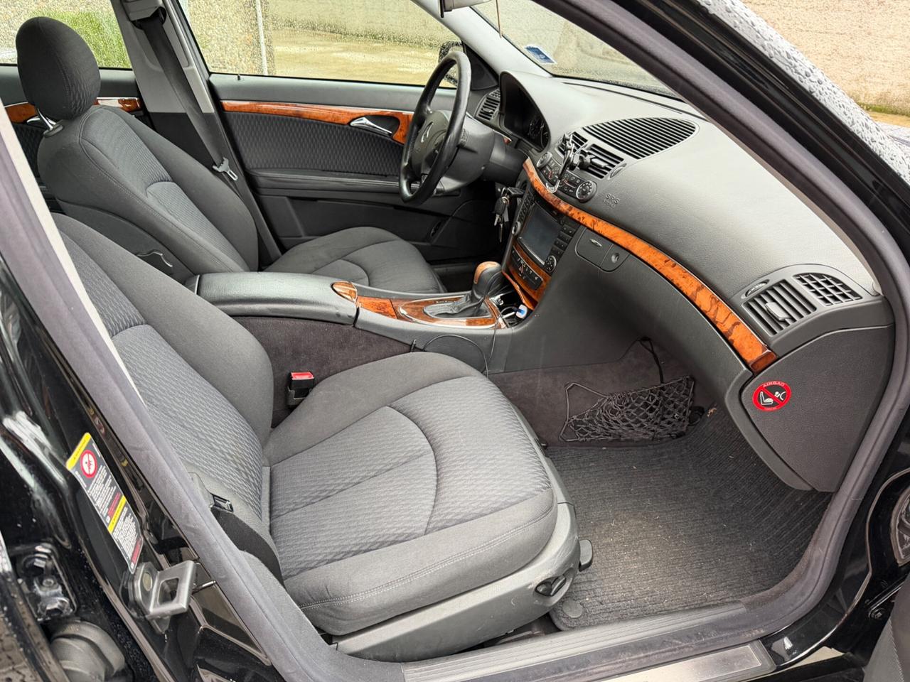 MERCEDES-BENZ E220 CDI 150CV AUTOMATICO GANCIO TRAINO