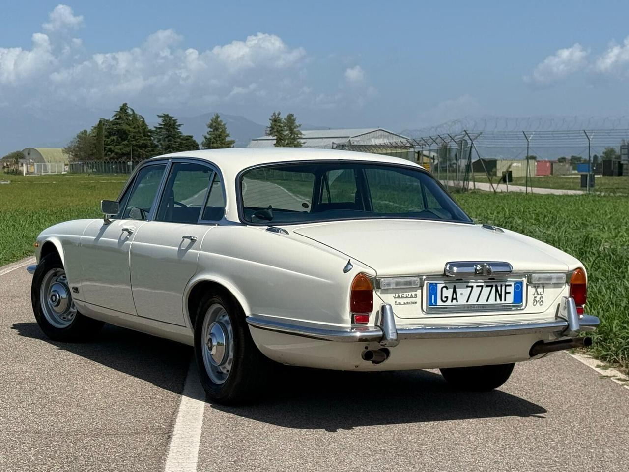 Jaguar XJ12 5.3 ASI iniection