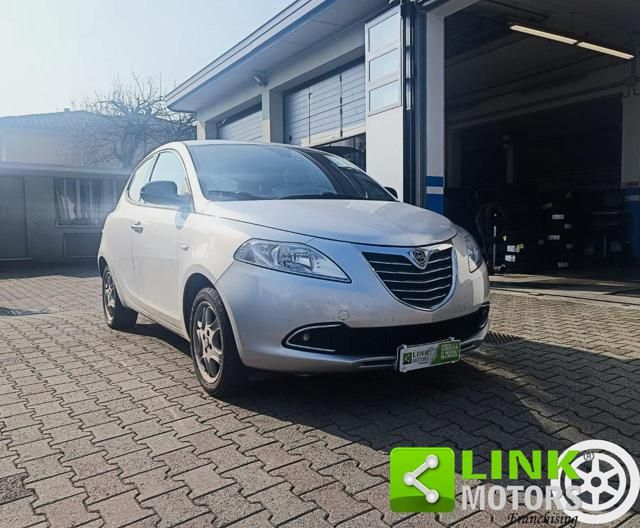 LANCIA Ypsilon 1.2 NEOPATENTATI (tagliando/cinghia pre-consegna)