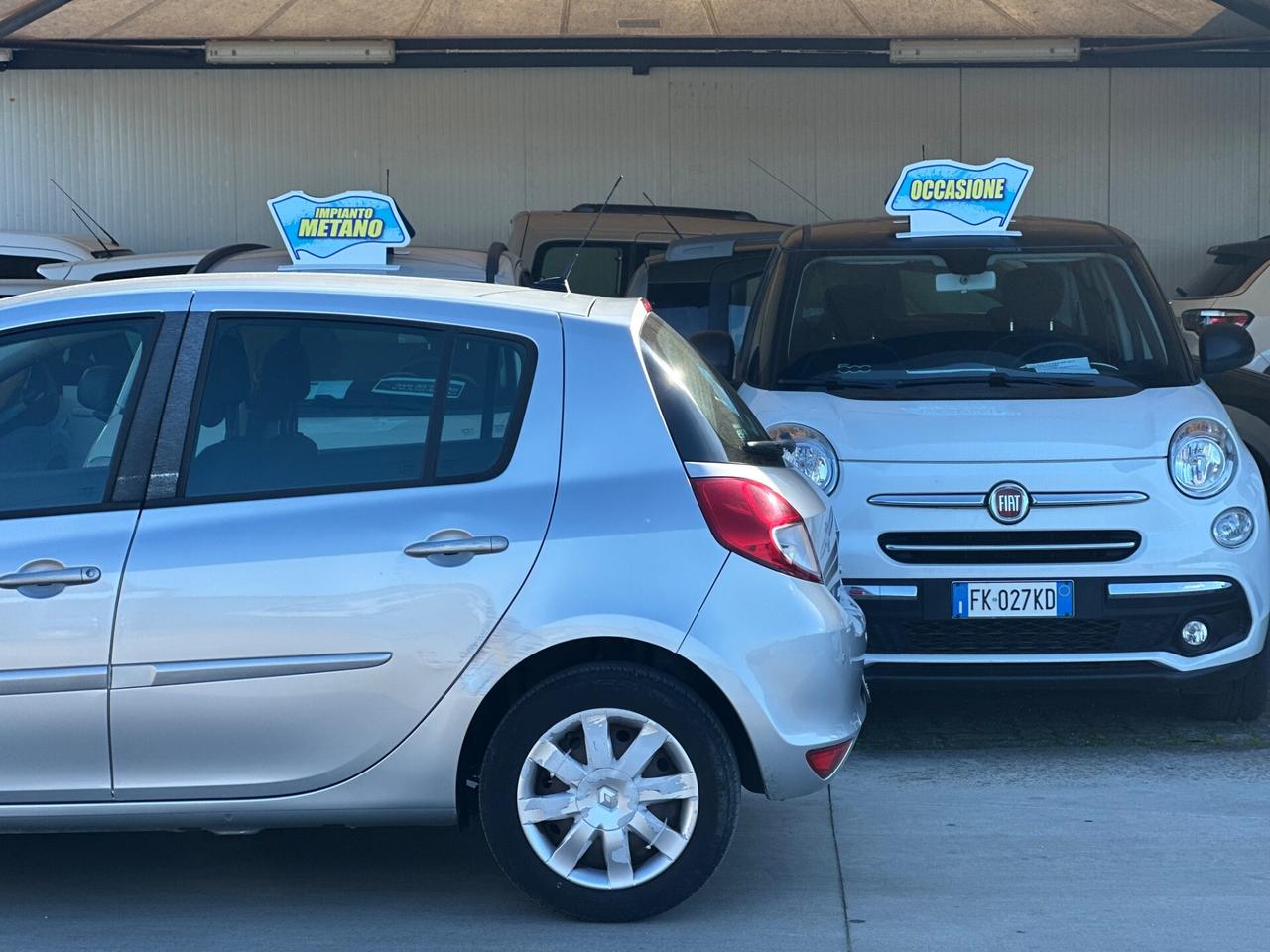 Renault CLIO 1.5 DIESEL 2012 - TOM TOM