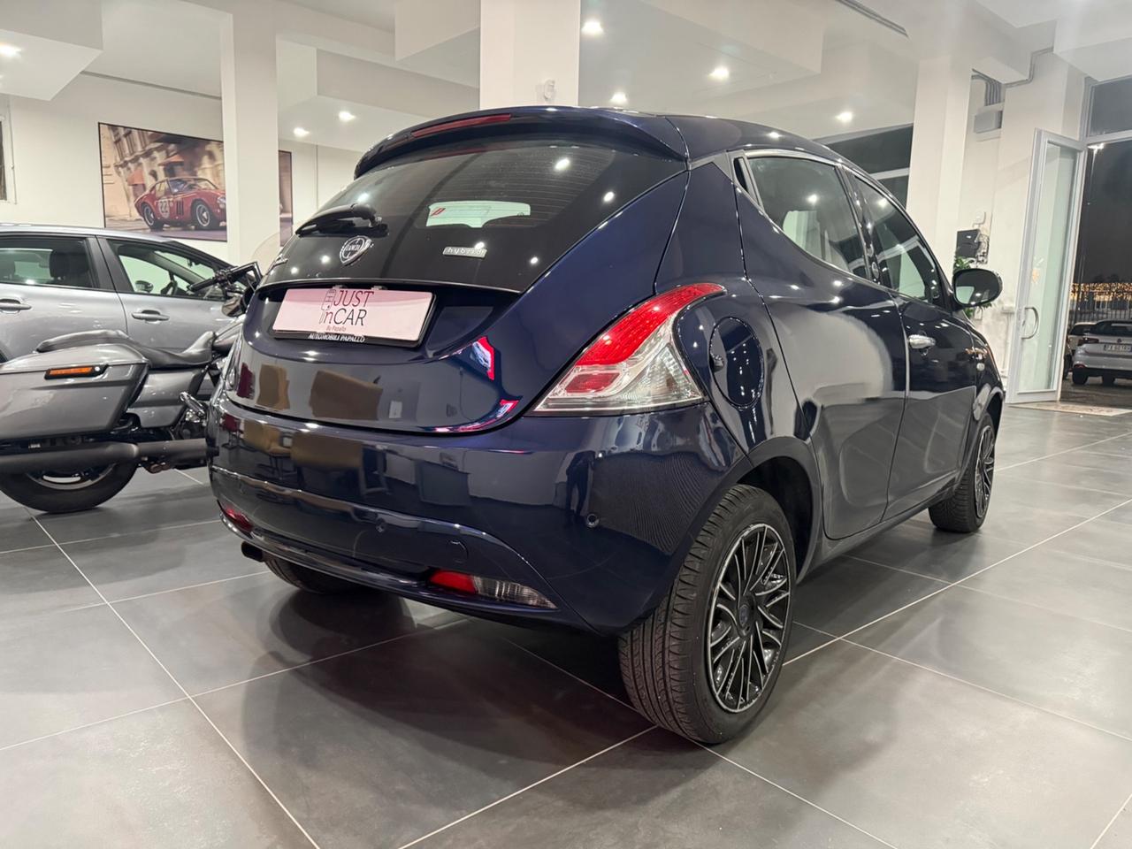 Lancia Ypsilon 1.0 FireFly 5 porte S&S Hybrid Ecochic Gold 2021