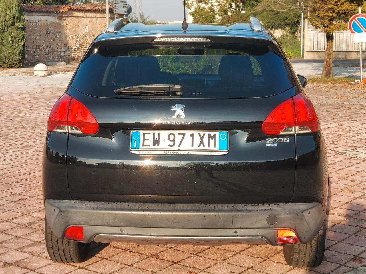 Peugeot 2008 1.6 e-HDi 92 CV Stop&Start Allure