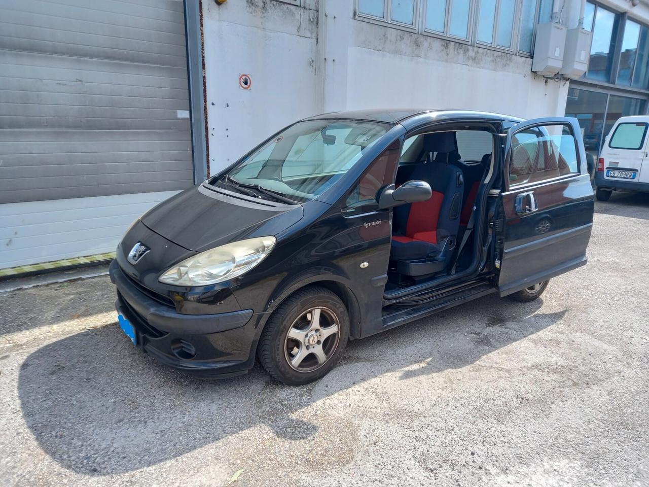 Peugeot 1007 1.4 HDi Freddy