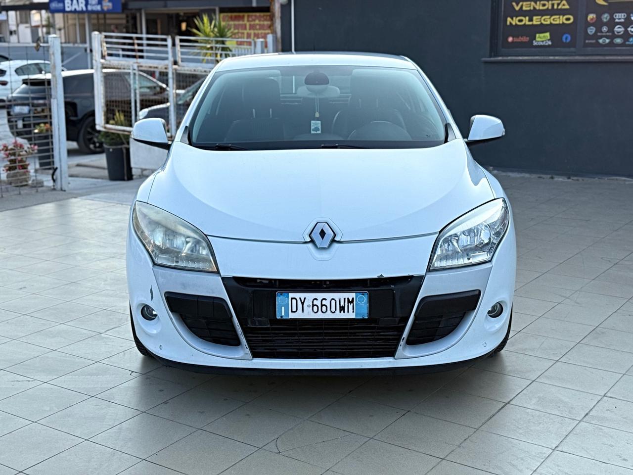 Renault Megane Mégane Coupé 1.5 dCi 110CV Luxe