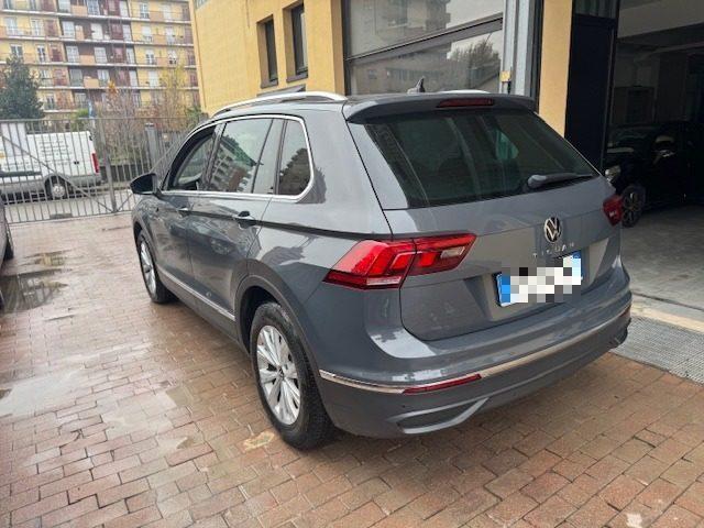 VOLKSWAGEN Tiguan 2.0 TDI 150 CV SCR DSG 4MOTION Life