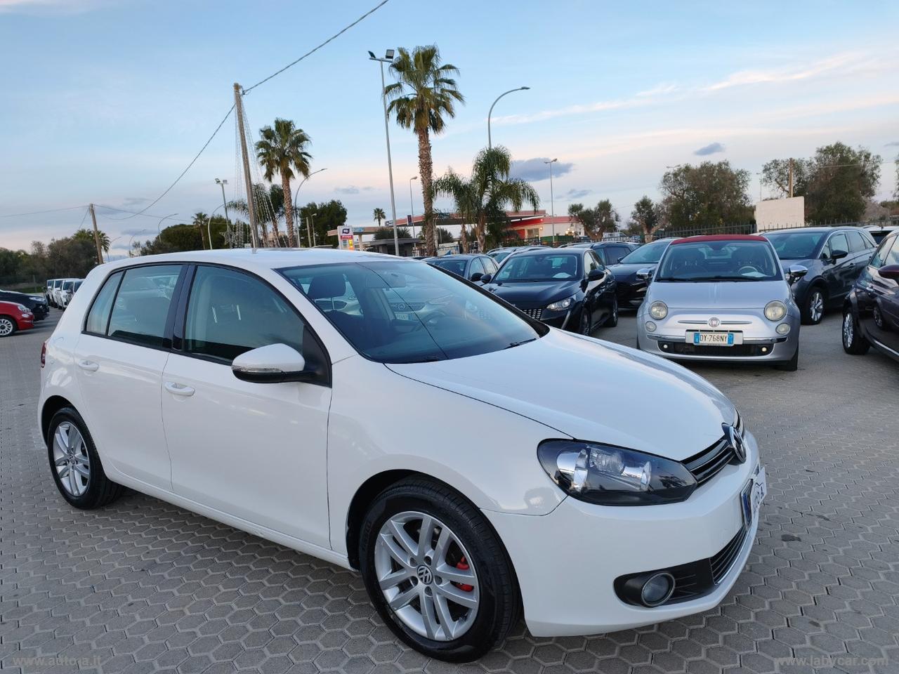 VOLKSWAGEN Golf 1.6 TDI 5p. Highline