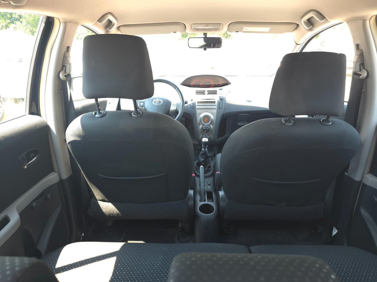 Toyota Yaris 1.3 5 porte Sol