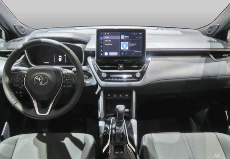 Toyota Corolla Cross 2.0h Trend fwd 197cv e-cvt
